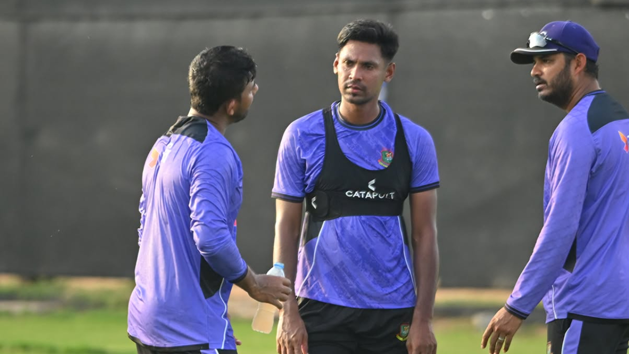 বড় ব্যবধানে জিতলেই ফাইনালের আশা বাঁচবে বাংলাদেশের