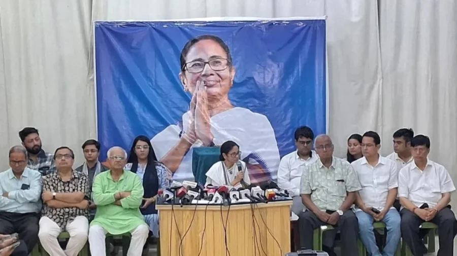 নন্দীগ্রামে মনোনয়ন প্রত্যাহার মমতা শিবিরের প্রার্থীর
