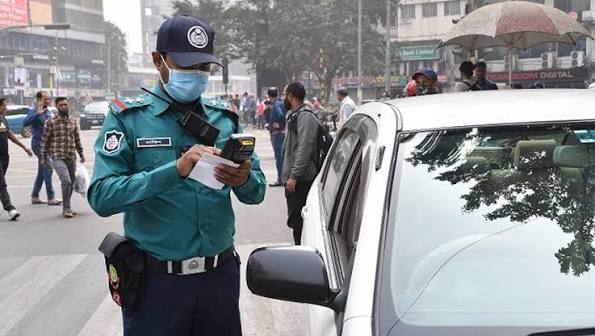 ট্রাফিক আইন ভাঙায় ঢাকায় এক দিনে ২,২৬৮ মামলা, ডাম্পিং ৪৮৬ গাড়ি