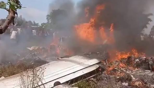 কঙ্গোতে সামরিক বিমান বিধ্বস্ত, নিহতের সংখ্যা বেড়ে ১৭