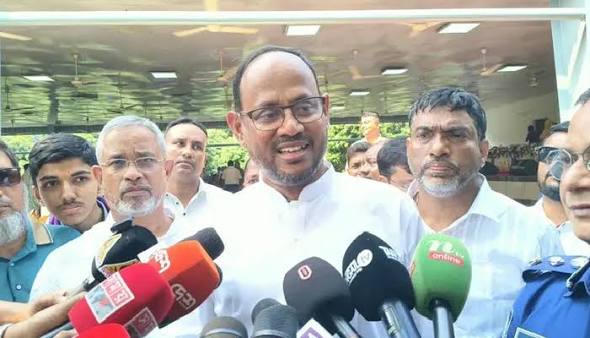 অন্যায়-অনিয়মে ছাড় নয়, ব্যবস্থা নেওয়ার কথা জানালেন সালাউদ্দিন টুকু