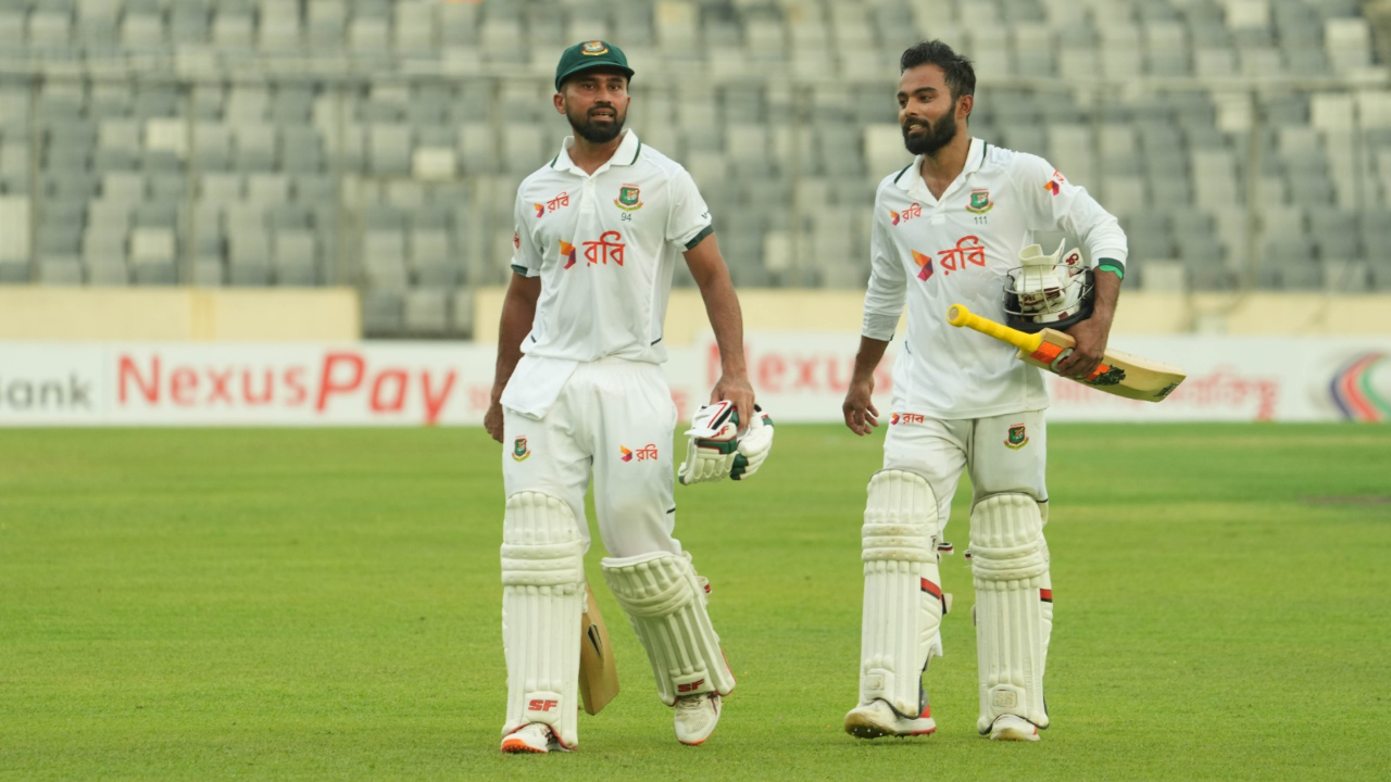 সেঞ্চুরির দুয়ারে সাদমান, প্রথম দিনে বাংলাদেশের ২১৩