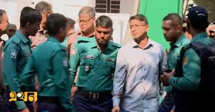 গুমের দুই মামলায় আদালতে ১৩ সেনা কর্মকর্তা